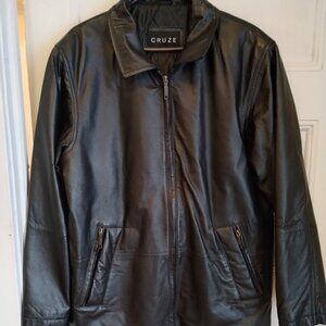 Cruze leather men coat SZ large